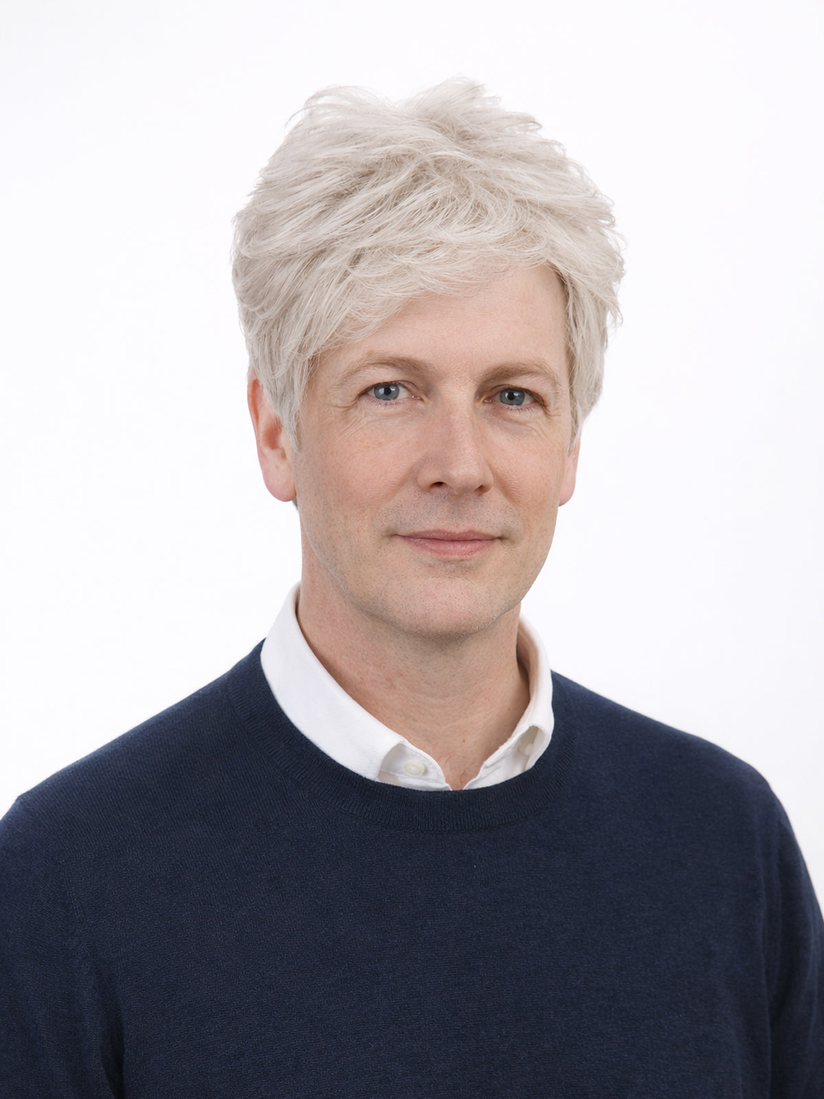 Ardin in Ash Grey | Wefted Synthetic Men¡¯s Wig | Silver Grey Hair System by ECCO Hair