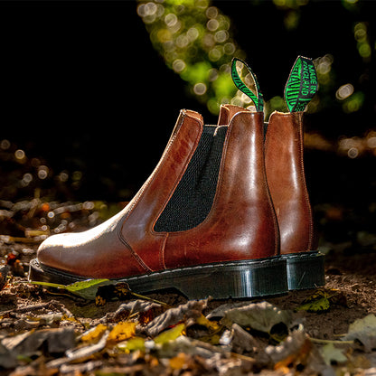 Solovair Gaucho Crazy Horse and Black Greasy Dealer Chelsea Boots S0900